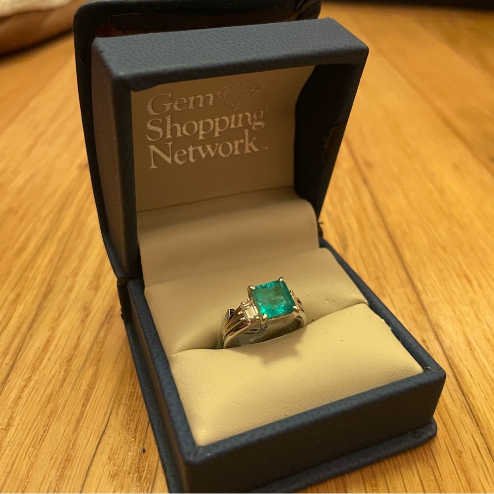 Diamond Emerald Platinum Ring w/ Authenticity Documents